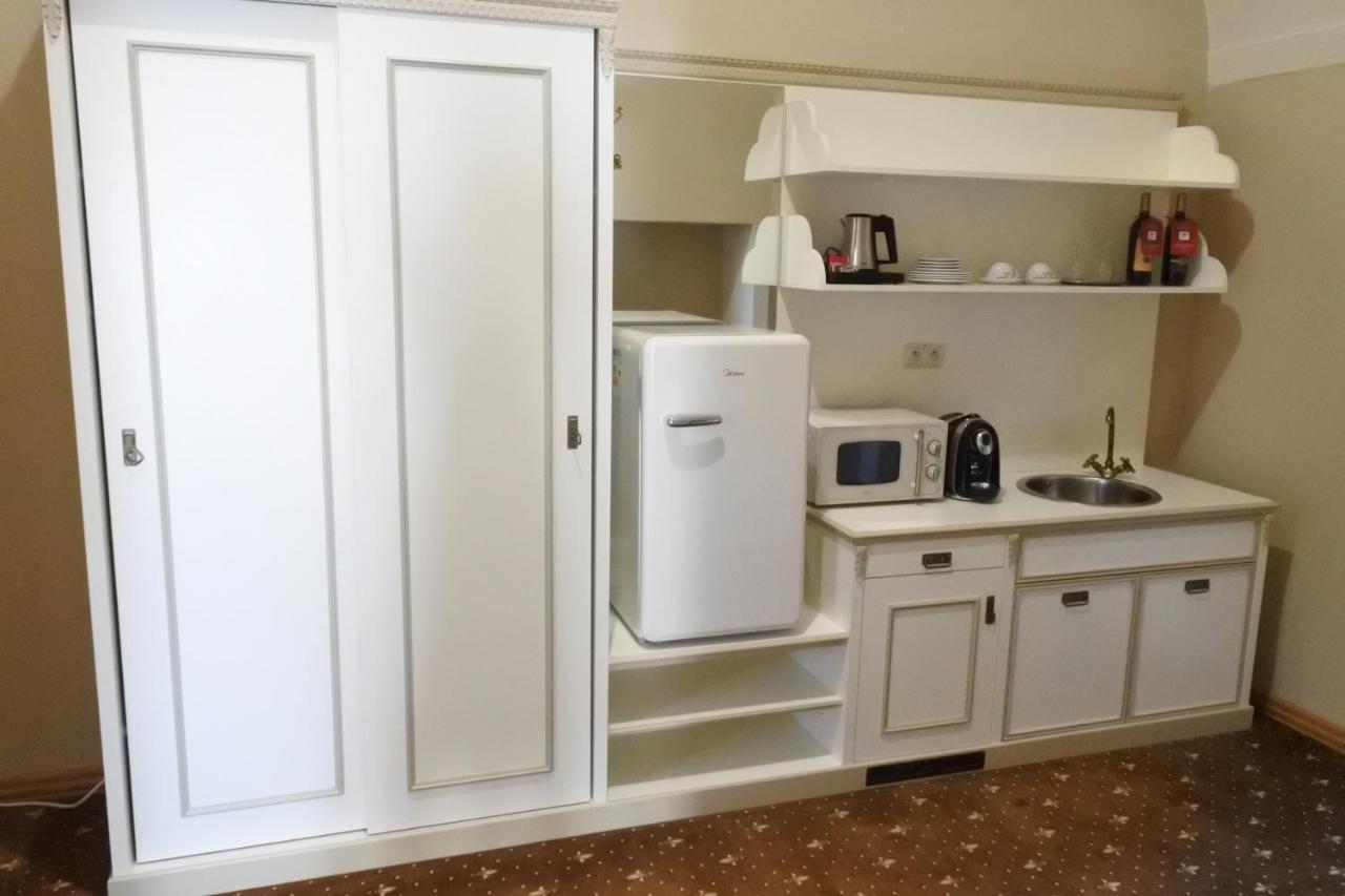 Hotel Gino Park Palace Považská Bystrica Kültér fotó