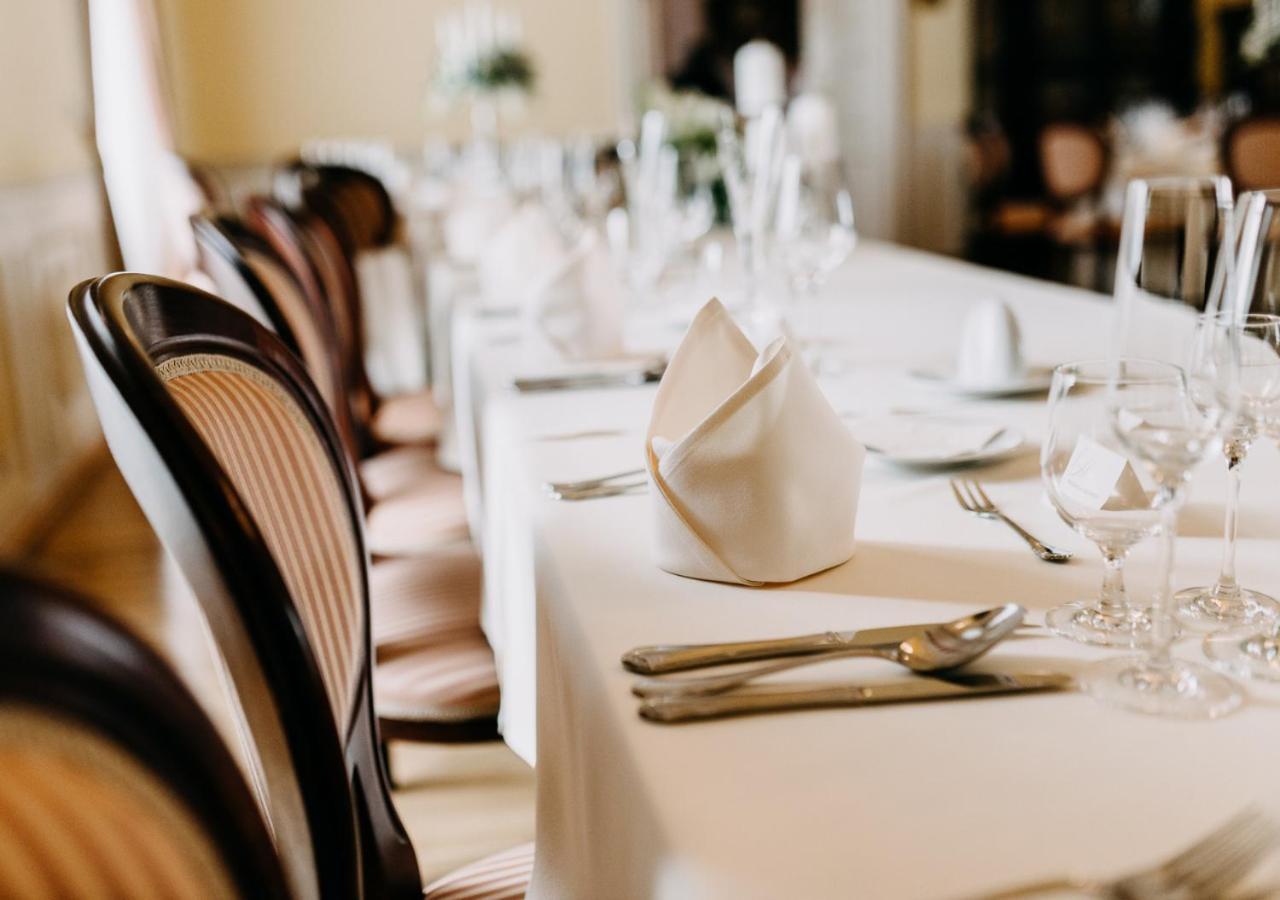 Hotel Gino Park Palace Považská Bystrica Kültér fotó